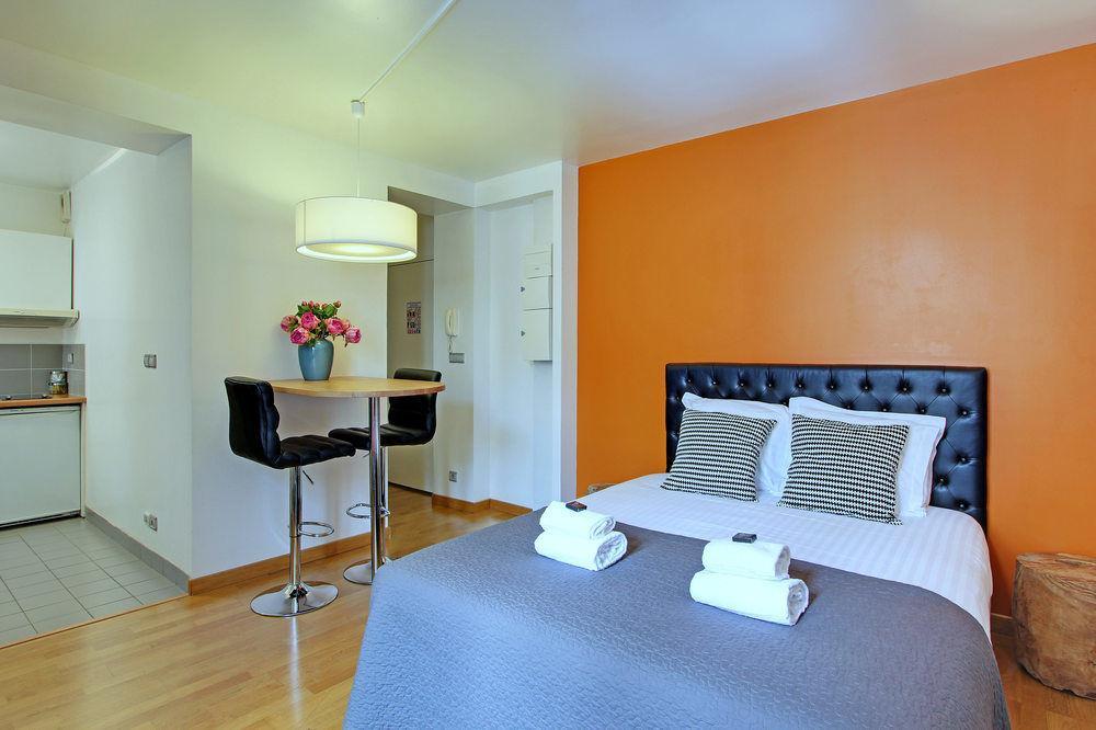 Short Stay Group Museum View Serviced Apartments Париж Экстерьер фото